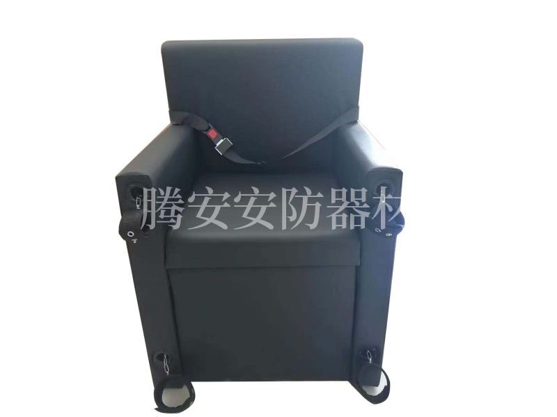審訊椅廠家型號齊全，可根據(jù)參數(shù)來選擇哦